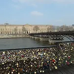 B&B D : Louvre Elegant 4*