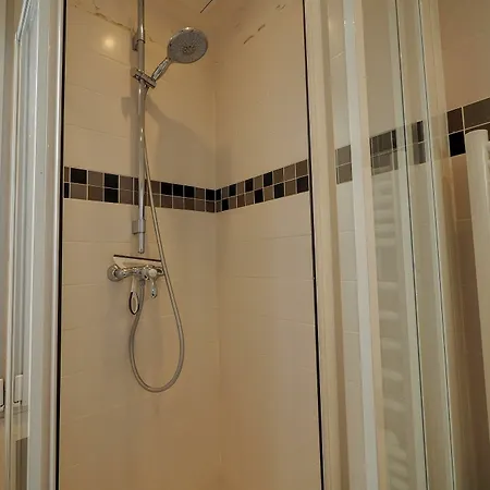Chambre D Hote : Louvre Elegant Apt Suite Paris