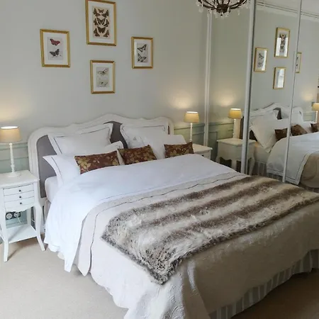 D : Louvre Elegant B&B 파리