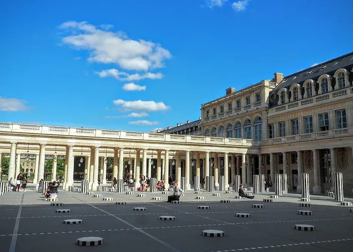 Bed & Breakfast D : Louvre Elegant Paris