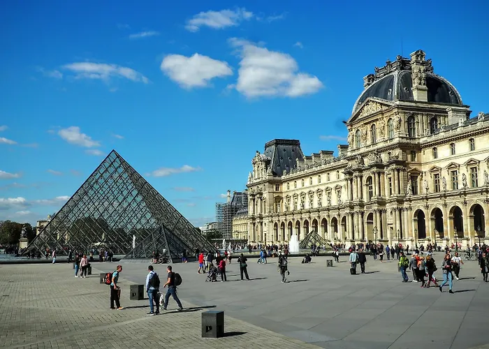 D Hôte : Louvre Elegant Paris
