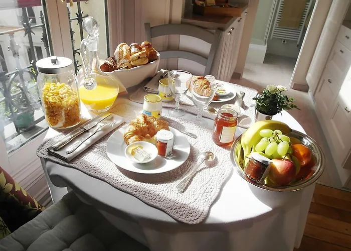 Bed & Breakfast Chambre D Hote : Louvre Elegant Apt Suite 4*